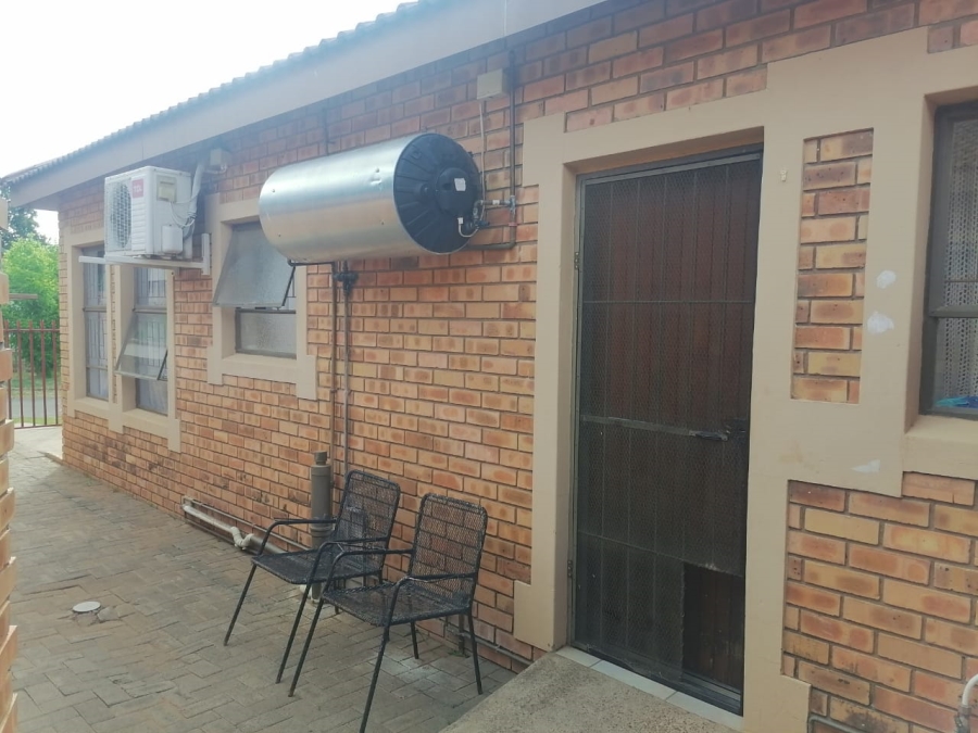 2 Bedroom Property for Sale in Boshof Free State